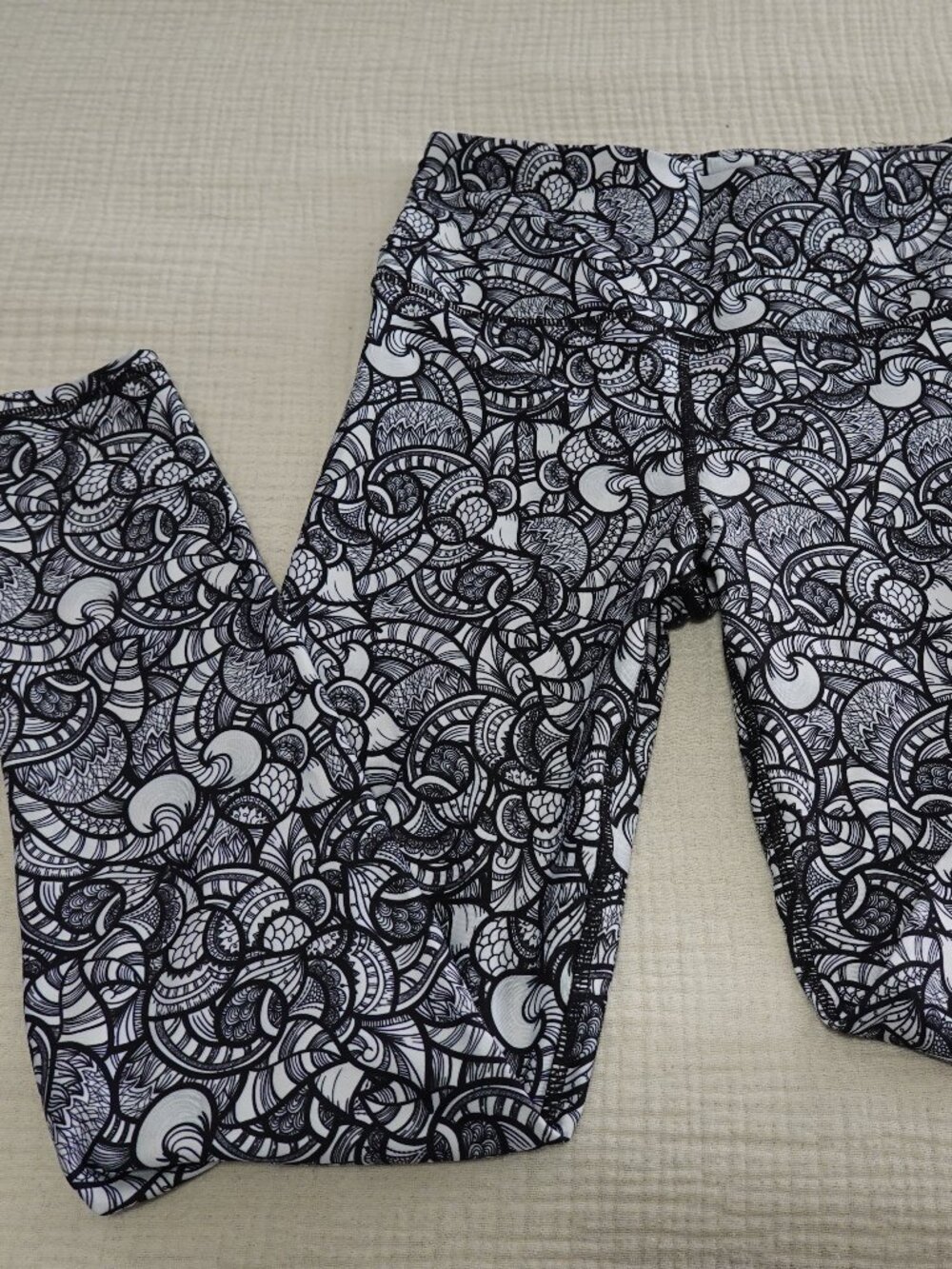 New With Tags Kyodan Leggings, Size Small